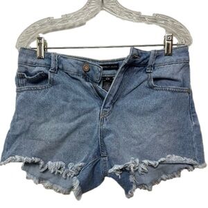 *Sincerely Jules|Denim Frayed Hem Shorts|Size 3/26